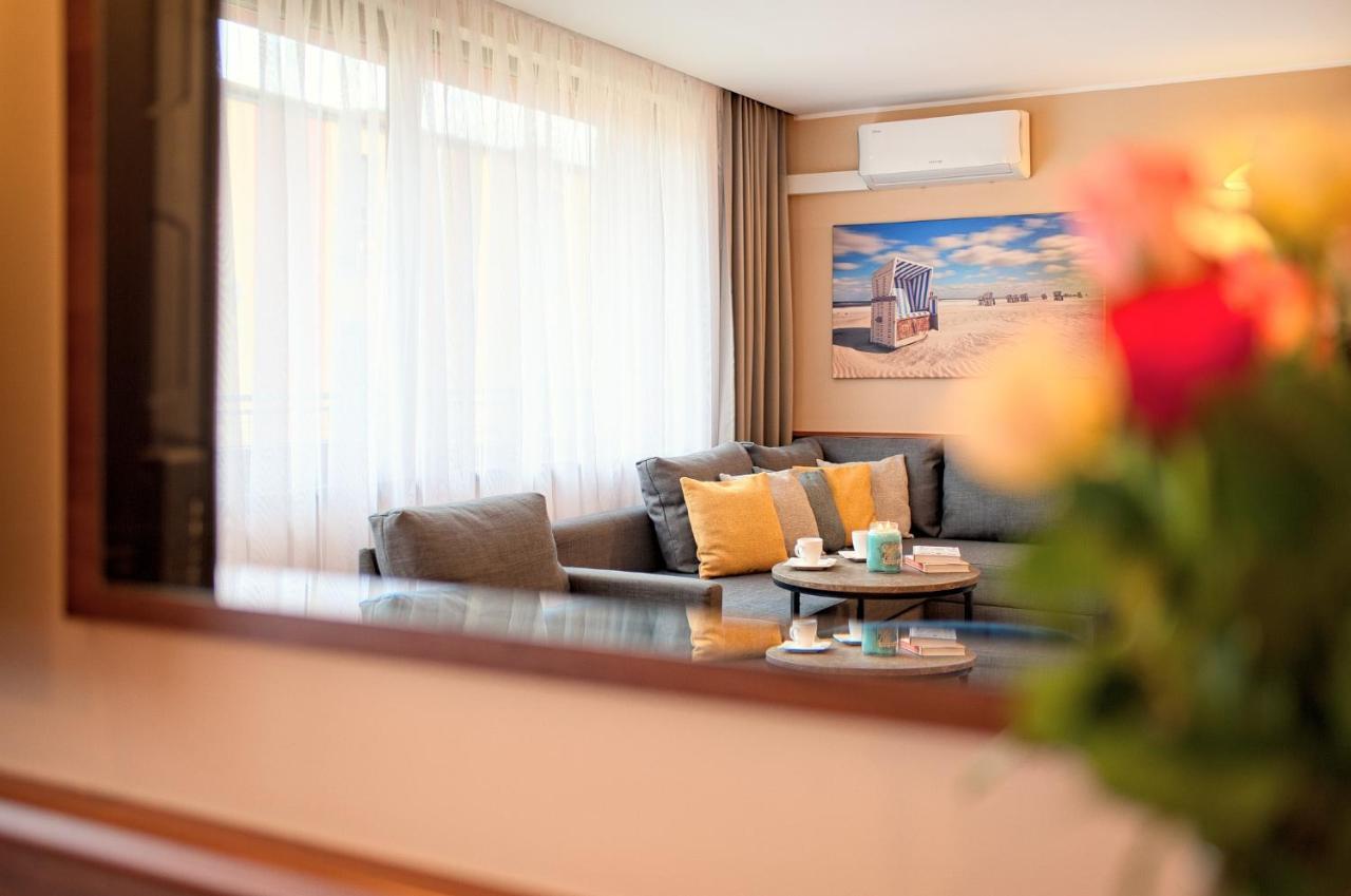 Osrodek Wypoczynkowy Star Hotel Łeba Buitenkant foto